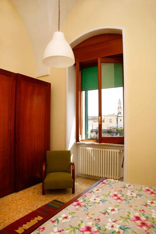 Bed and Breakfast Le Tre Civette Лечче Экстерьер фото